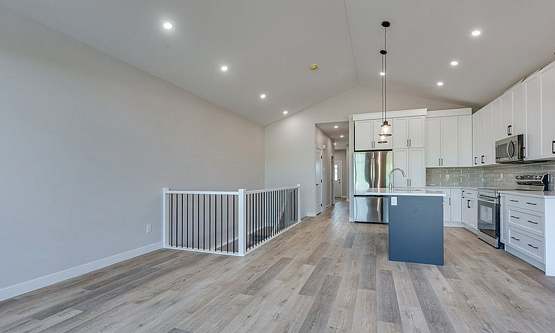 Open House Saturday ...