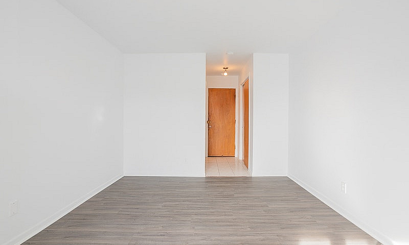 Studio, 3 1/2, /1 Ch...