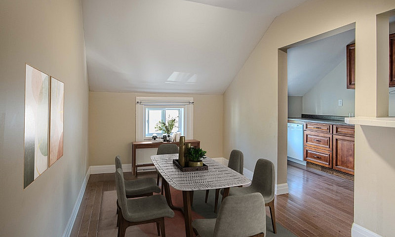 2Bdrm 196 Charlotte ...