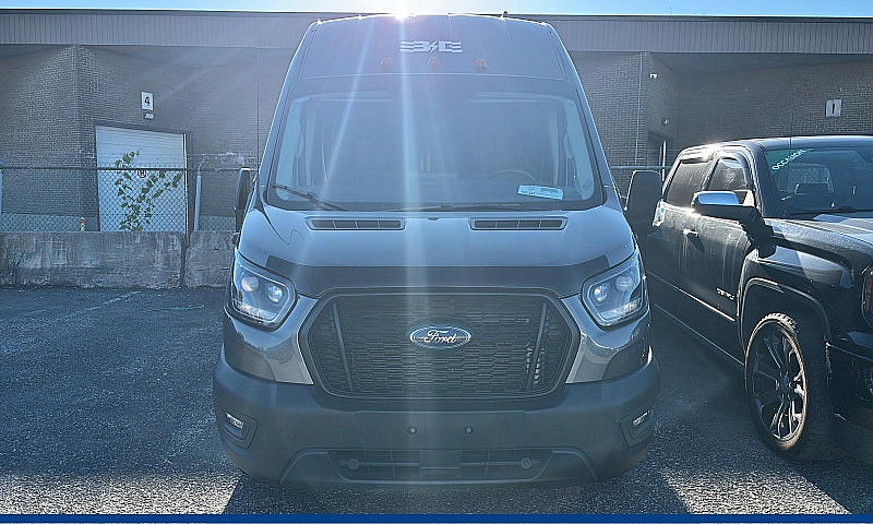 2025 Ford Transit Ca...