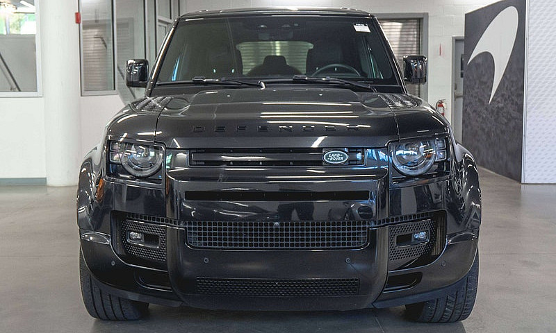 2024 Land Rover Defe...