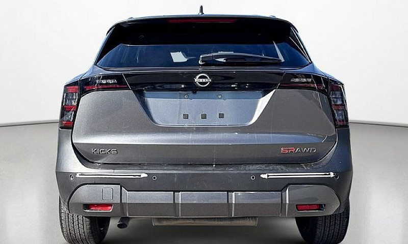 2025 Nissan Kicks Sr...