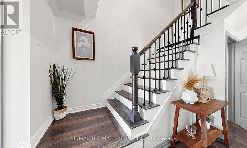 131 Foxchase Avenue ...