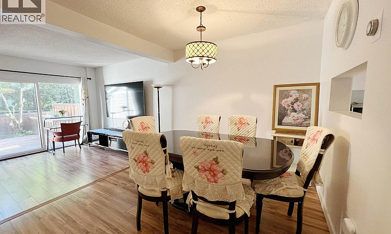17 1141 Eagleridge D...