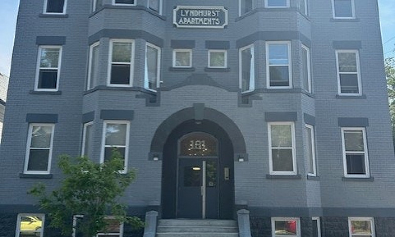 181 Balmoral - 3 Br ...