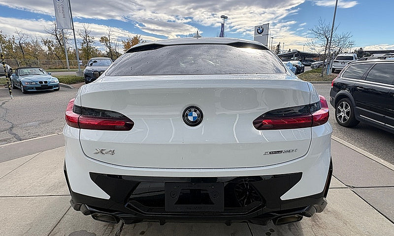 2025 Bmw X4...