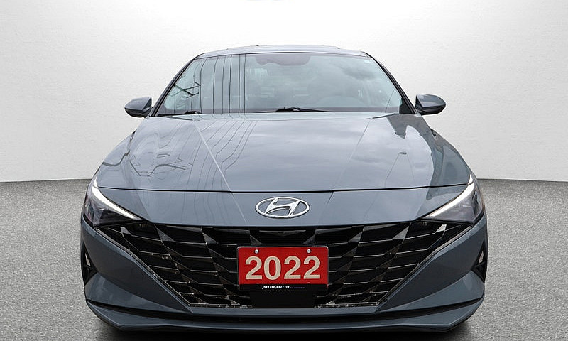2022 Hyundai Elantra...