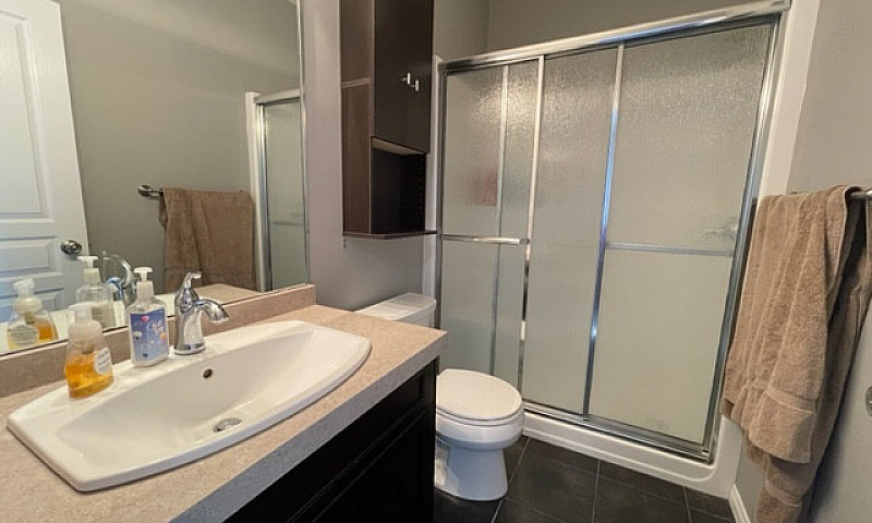Lovely 3 Bed Home In...