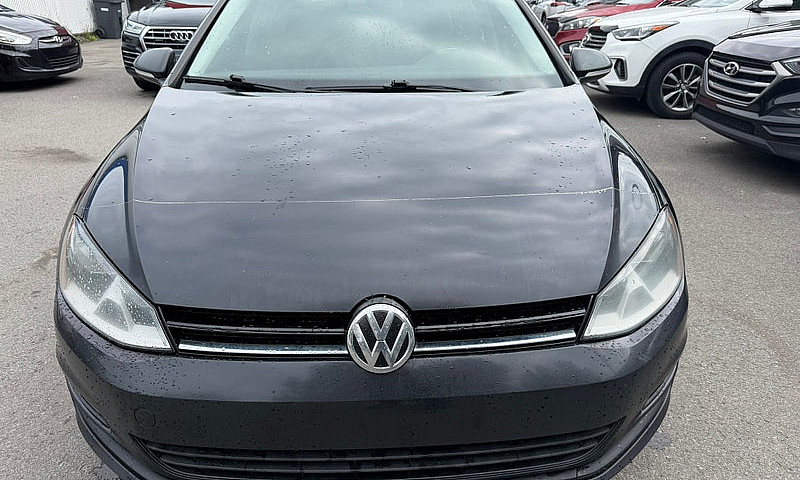 2017 Volkswagen Golf...