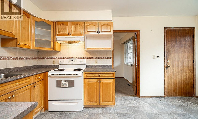 5326 Fleming Street ...