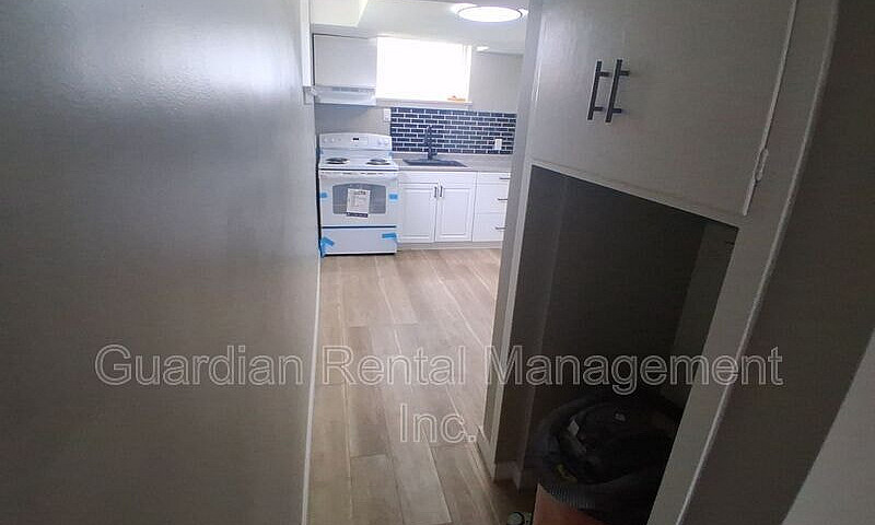2 Bedroom, 1 Bath Un...