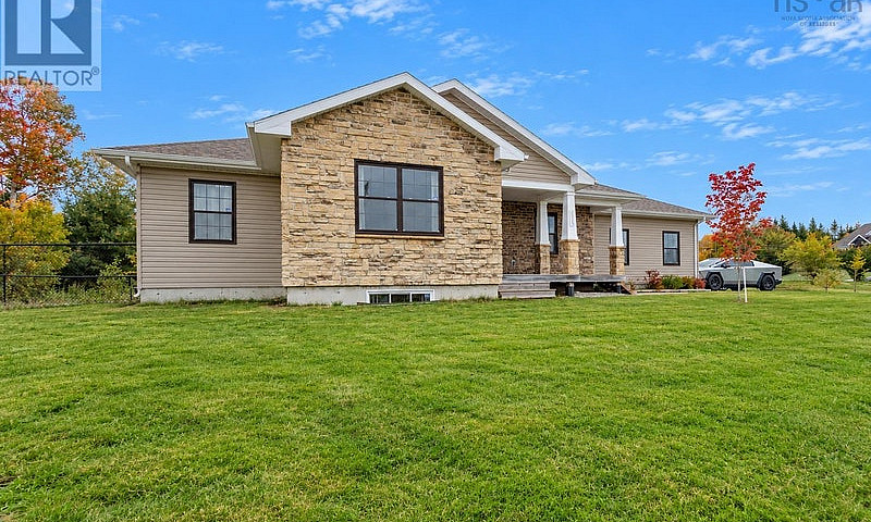 225 Hampton Drive Sy...