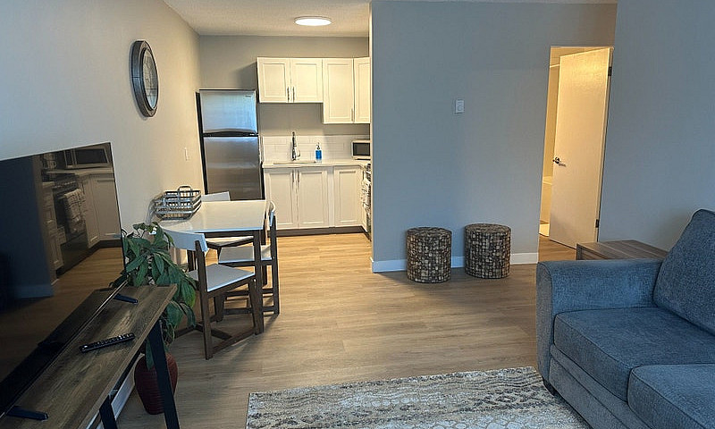 2 4750 55  Street - ...