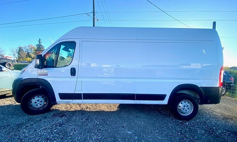 2022 Ram Promaster 2...