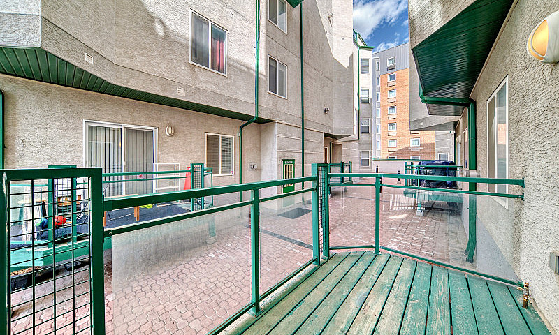 Beautiful - 2 Bed 2 ...