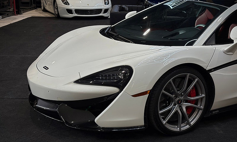 2016 Mclaren 570S...