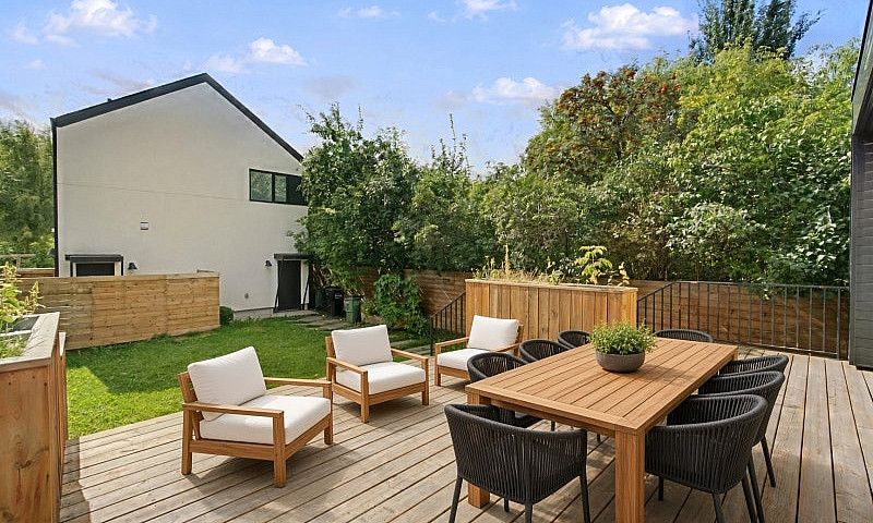 4 Bed Mckernan Luxur...