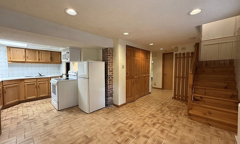 41 Dalton Rd - Bsmt...