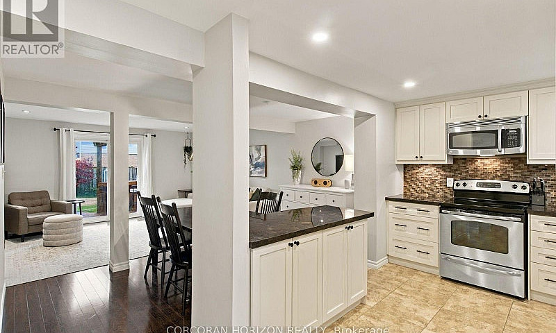 11 Sandalwood Drive ...