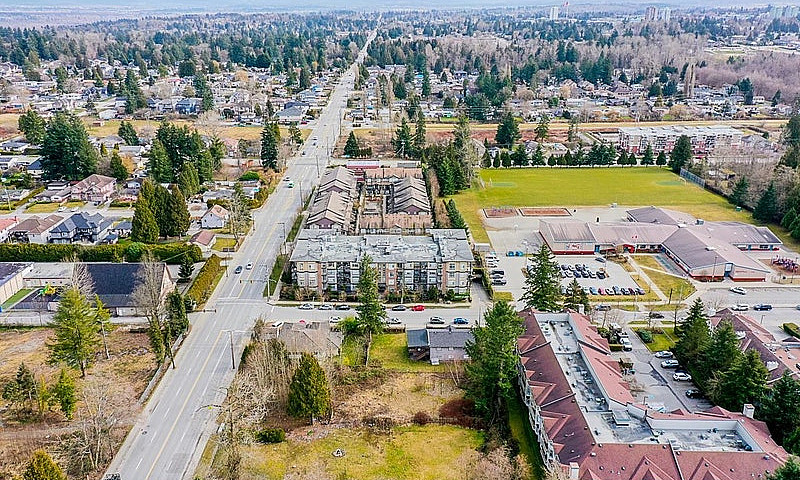 13878 108 Avenue Sur...