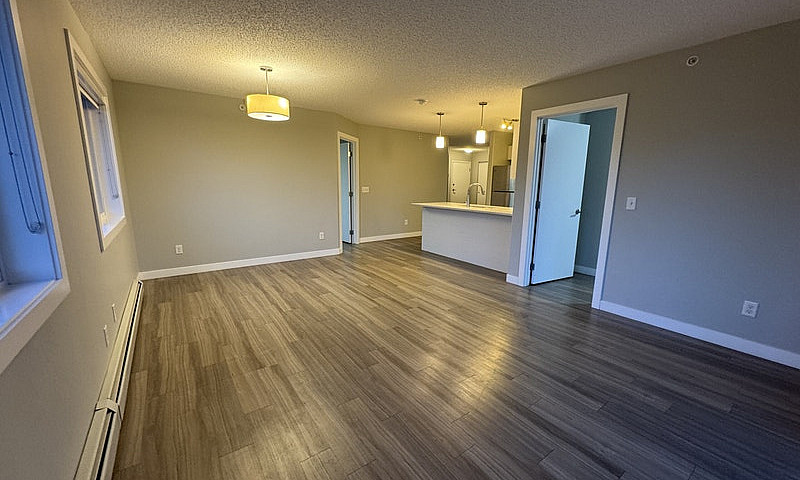 3 Bedroom 2 Bath - H...