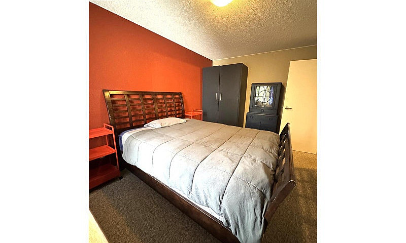 930 Dogwood Drive Un...