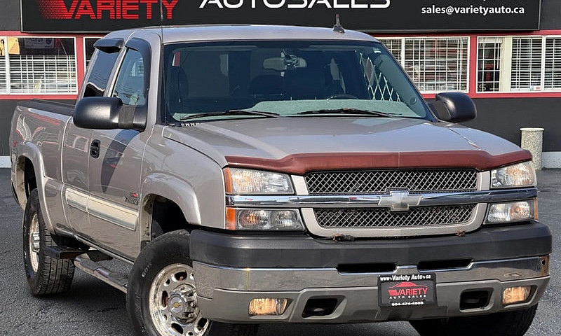 2004 Chevrolet Silve...