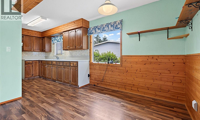 1232 Florence Rd Com...