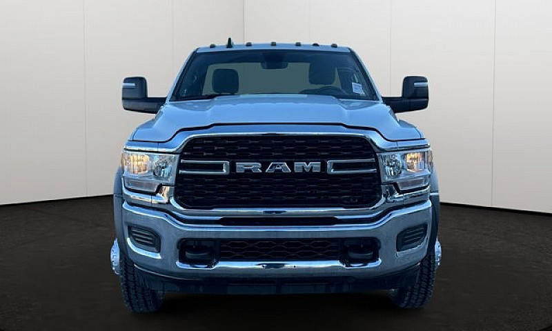 2024 Ram 5500 Chassi...