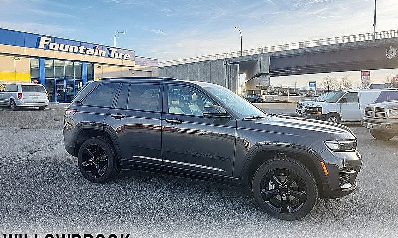 2024 Jeep Grand Cher...
