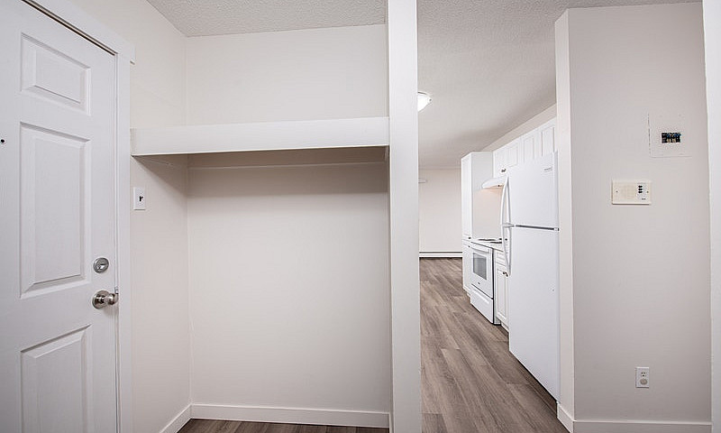 Pioneer Apartments -...