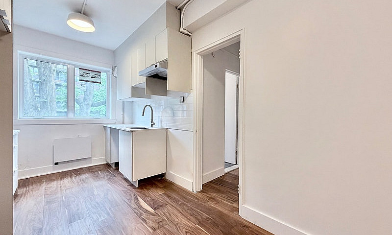3 Bedrooms - 5 Et De...