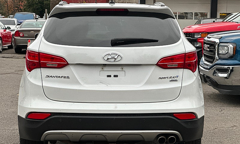 2016 Hyundai Santa F...