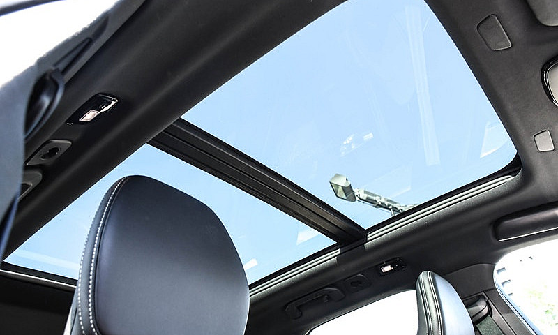 2023 Volvo Xc60...