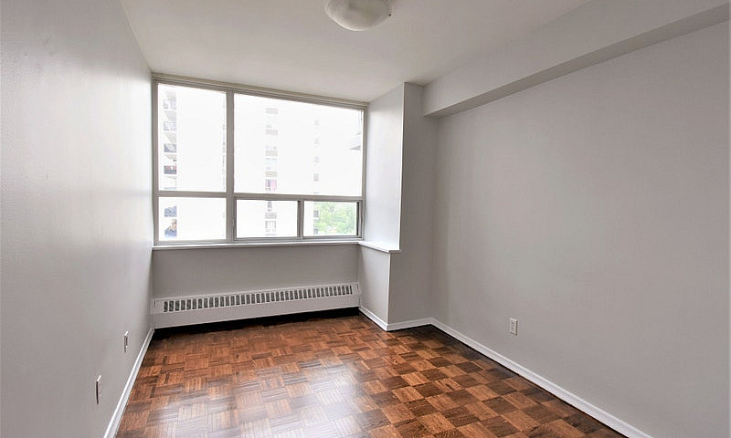 Renovated 2 Bedroom ...