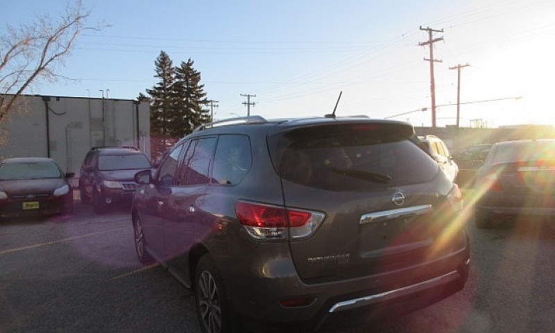 2014 Nissan Pathfind...