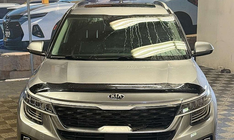 2021 Kia Seltos Leat...