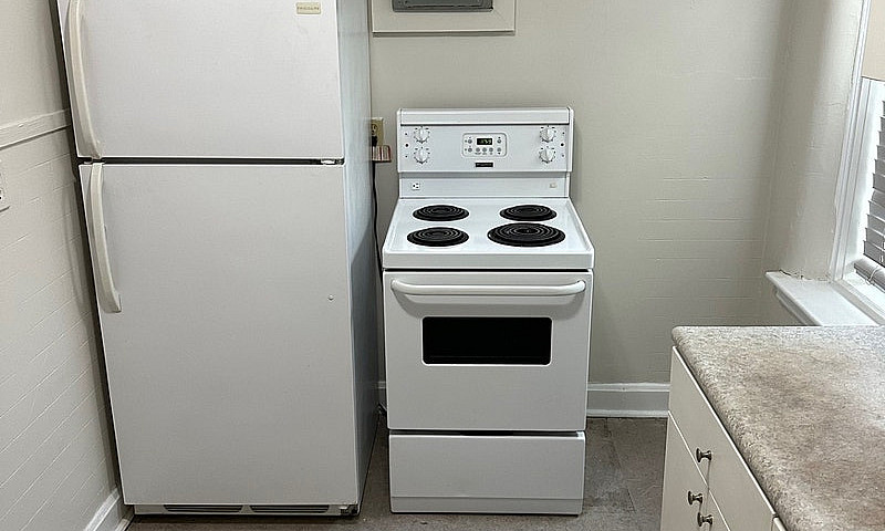 573 Sherbrook - 1 Br...