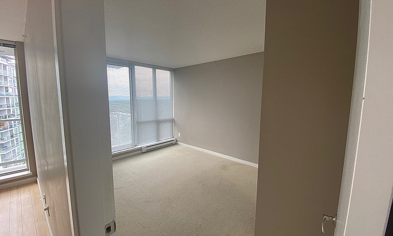 3403- 9981 Whalley B...