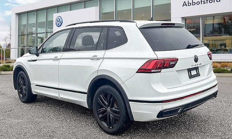 2022 Volkswagen Tigu...