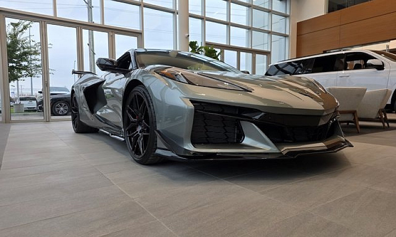 2024 Chevrolet Corve...