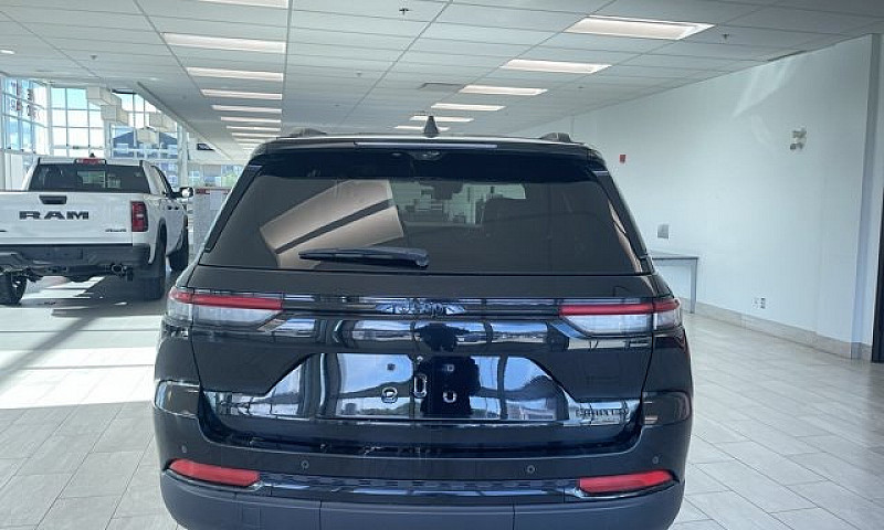 2024 Jeep Grand Cher...
