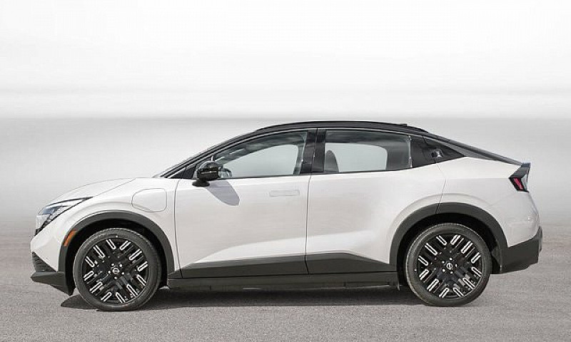2026 Nissan Leaf Pla...