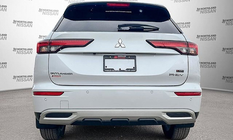 2024 Mitsubishi Outl...