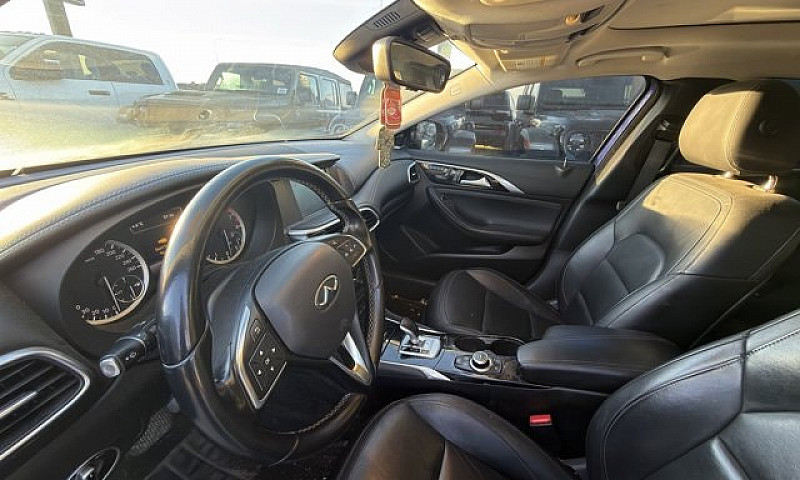 2017 Infiniti Qx30...