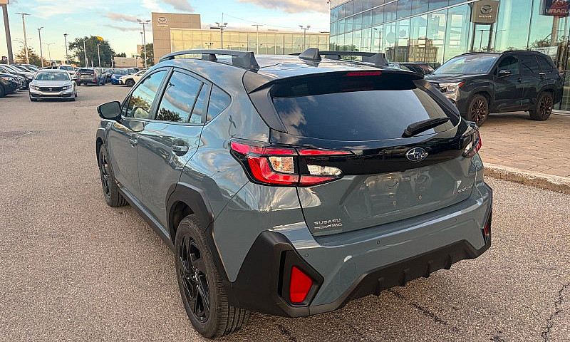 2024 Subaru Crosstre...