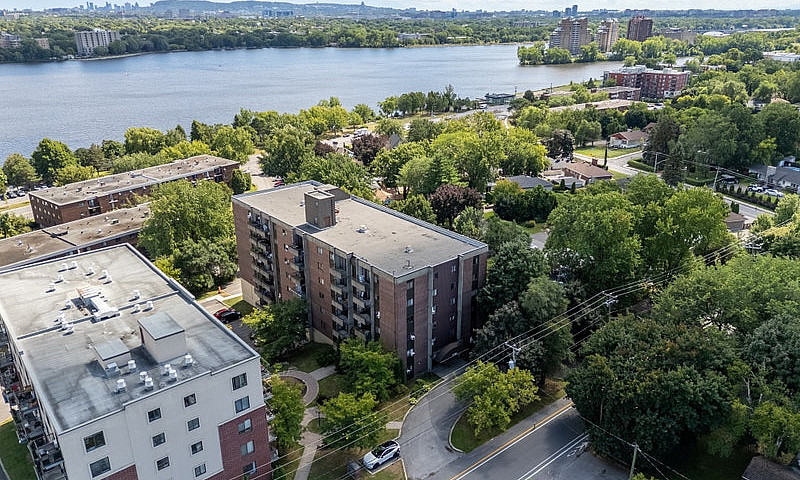 4 1/2 À Louer Laval ...