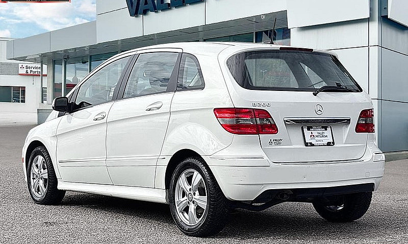 2010 Mercedes-Benz B...