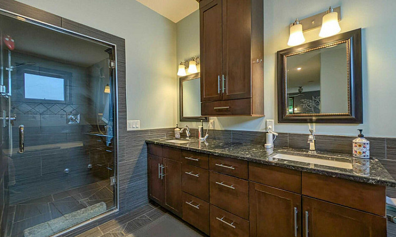 Luxury Mountain Livi...