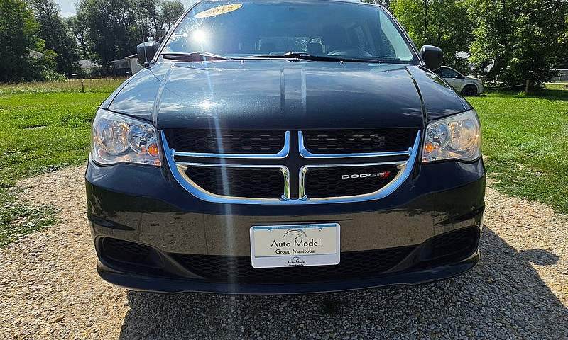 2015 Dodge Grand Car...
